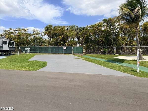 0.04 Acres of Land for Sale in Fort Myers, Florida