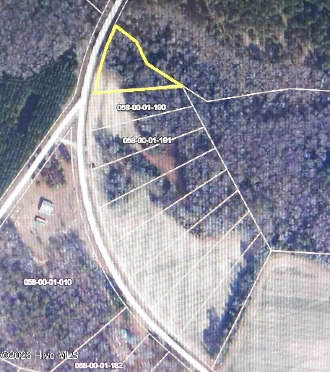 1 Acre of Residential Land for Sale in Bennettsville, South Carolina