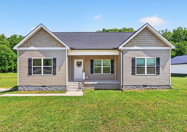 2.12 Acres of Land with Home for Sale in Dickson, Tennessee