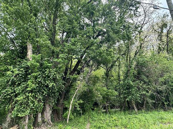 1.89 Acres of Residential Land for Sale in Martinsville, Indiana