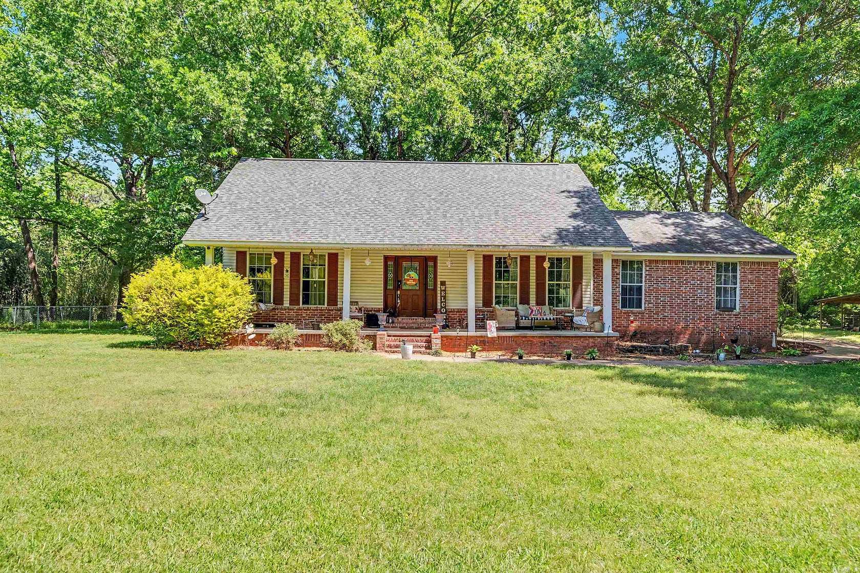 1.8 Acres of Land with Home for Sale in Mayflower, Arkansas