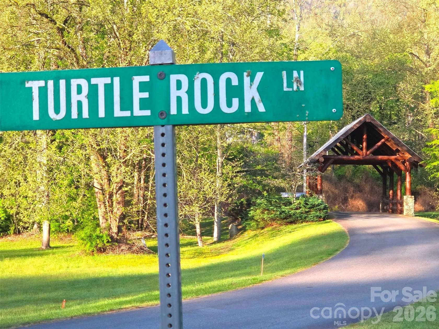 1.5 Acres of Residential Land for Sale in Waynesville, North Carolina