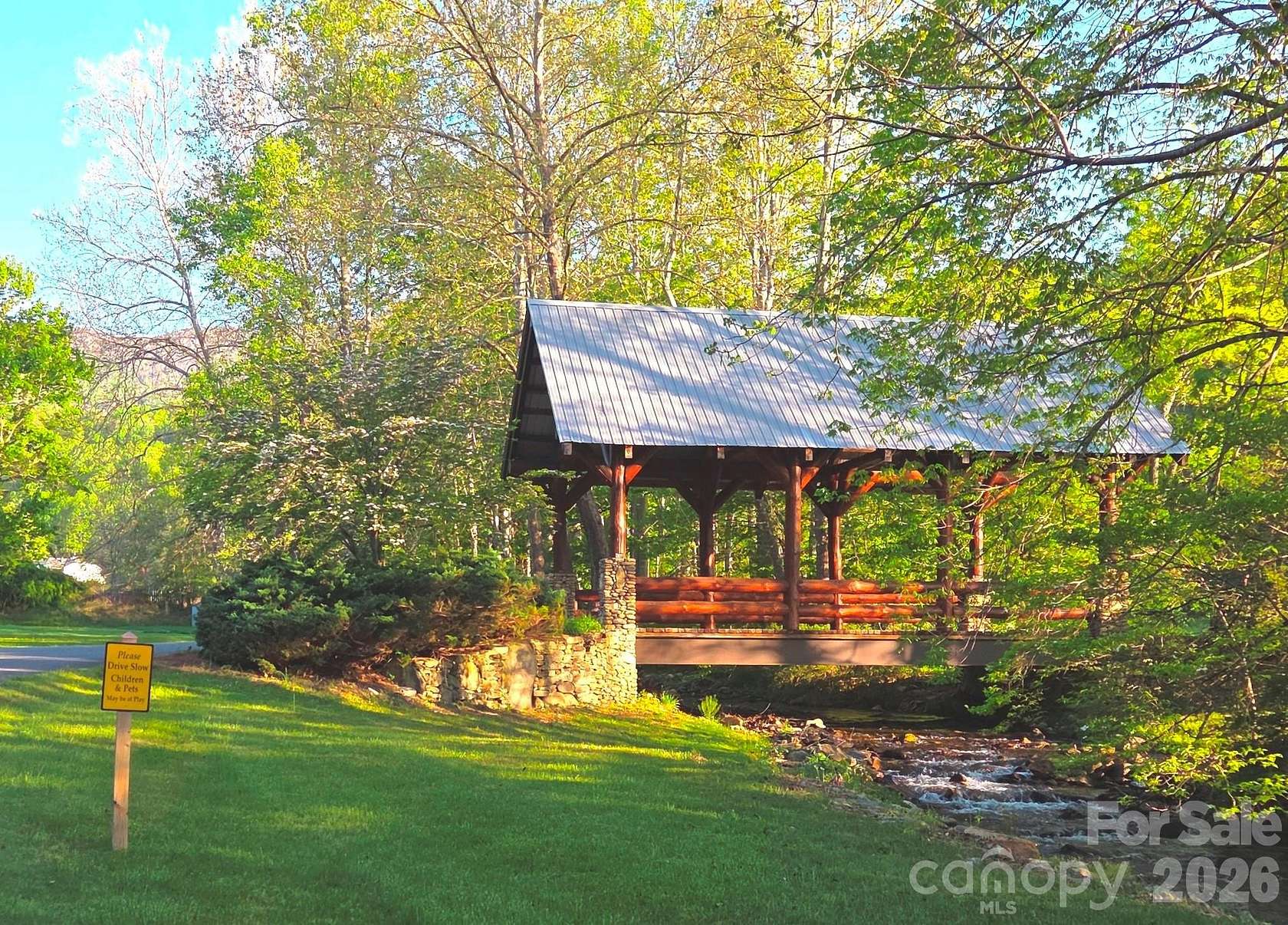 1.5 Acres of Residential Land for Sale in Waynesville, North Carolina