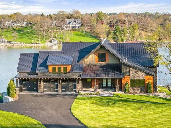 1.6 Acres of Land with Home for Sale in Freedom Township, Illinois