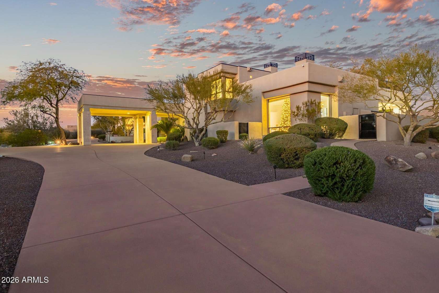 1.56 Acres of Land with Home for Sale in Scottsdale, Arizona