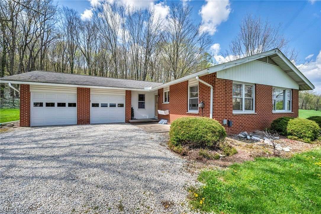 3 Acres of Land with Home for Sale in Wadsworth, Ohio