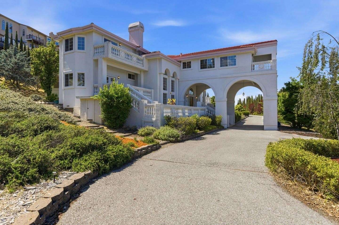 2.42 Acres of Improved Mixed-Use Land for Sale in San Jose, California