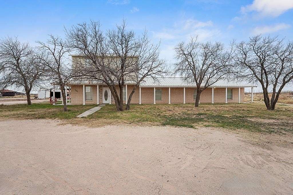 2.5 Acres of Land with Home for Sale in Midland, Texas