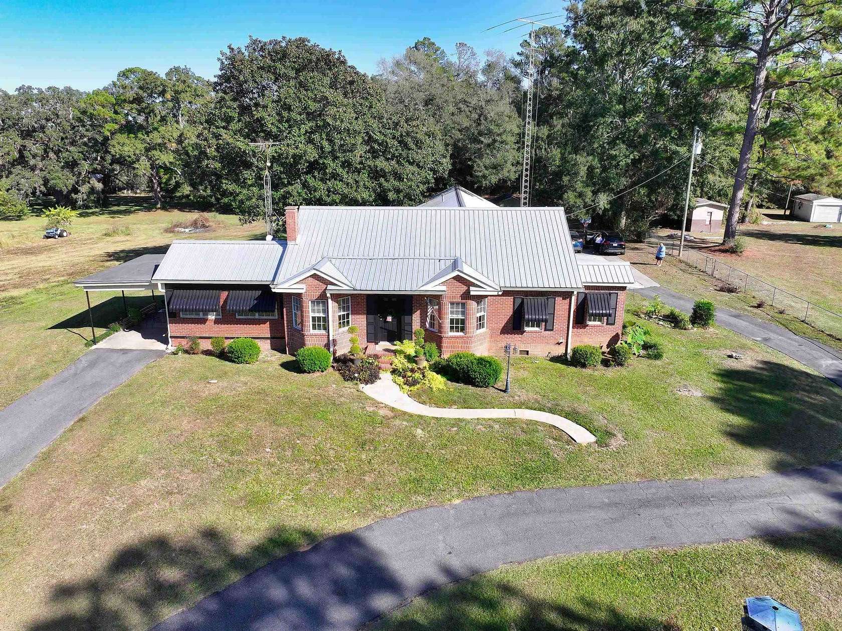 1.5 Acres of Land with Home for Sale in Monticello, Florida