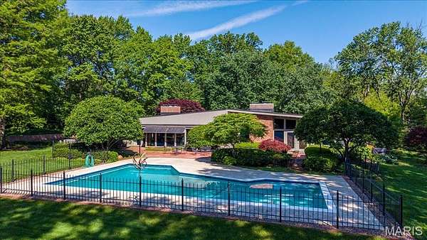 2.46 Acres of Land with Home for Sale in St. Louis, Missouri