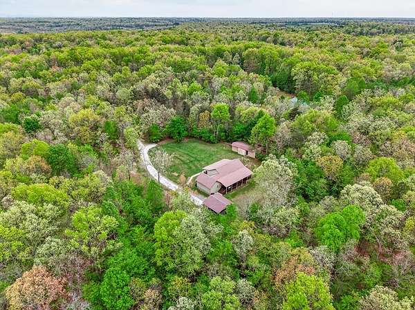 10 Acres of Land with Home for Sale in Monterey, Tennessee