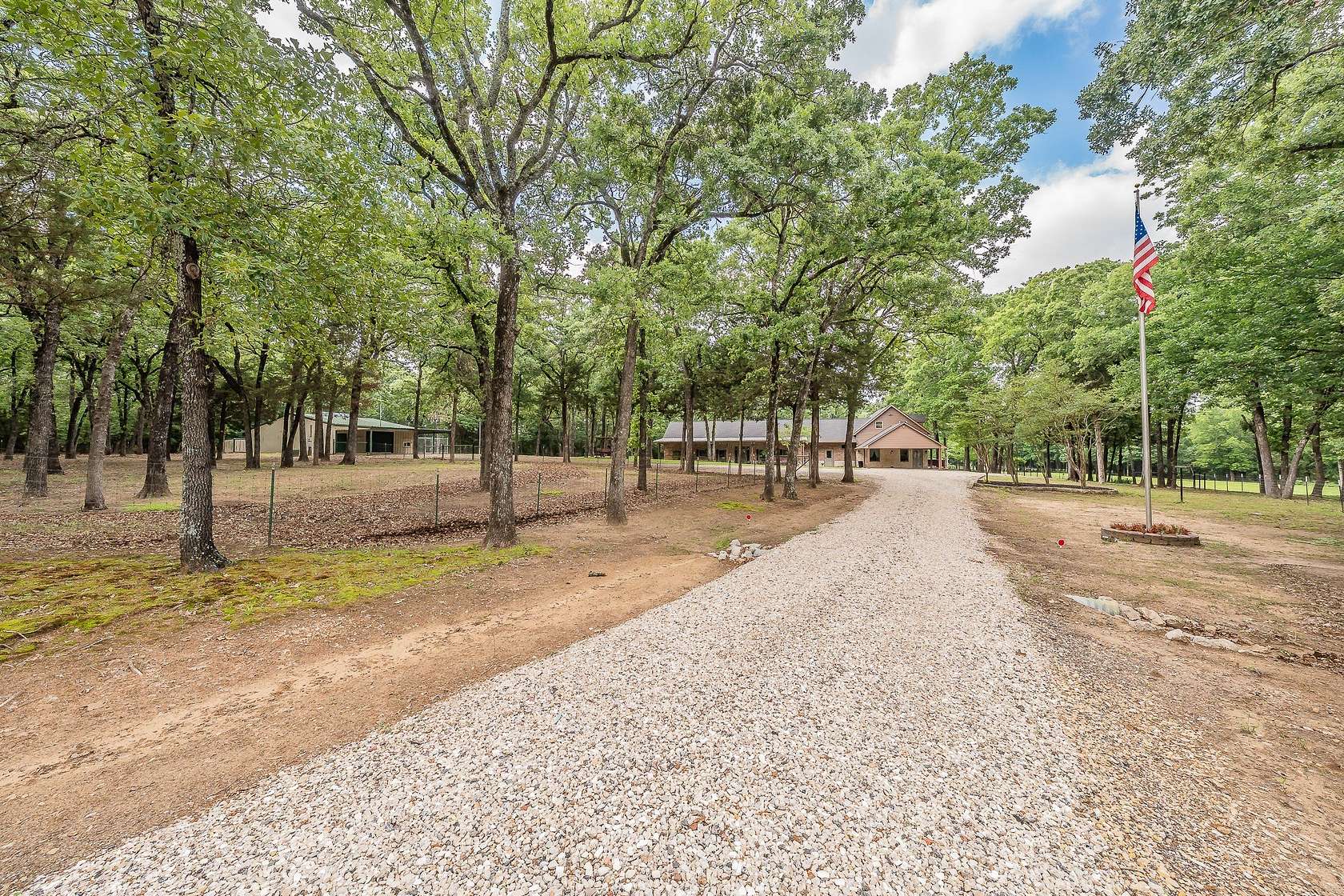 7 Acres of Land with Home for Sale in Poetry, Texas