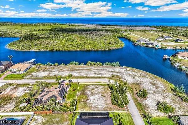 0.28 Acres of Residential Land for Sale in Cape Coral, Florida