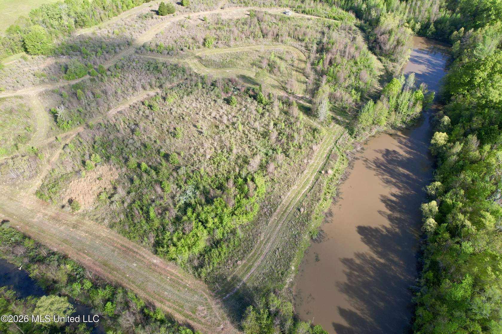 21 Acres of Recreational & Residential Land for Sale in Canton, Mississippi