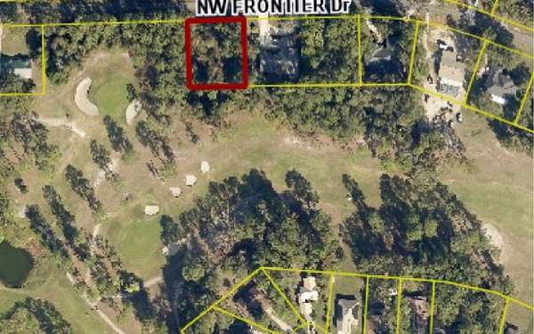 0.46 Acres of Residential Land for Sale in Lake City, Florida