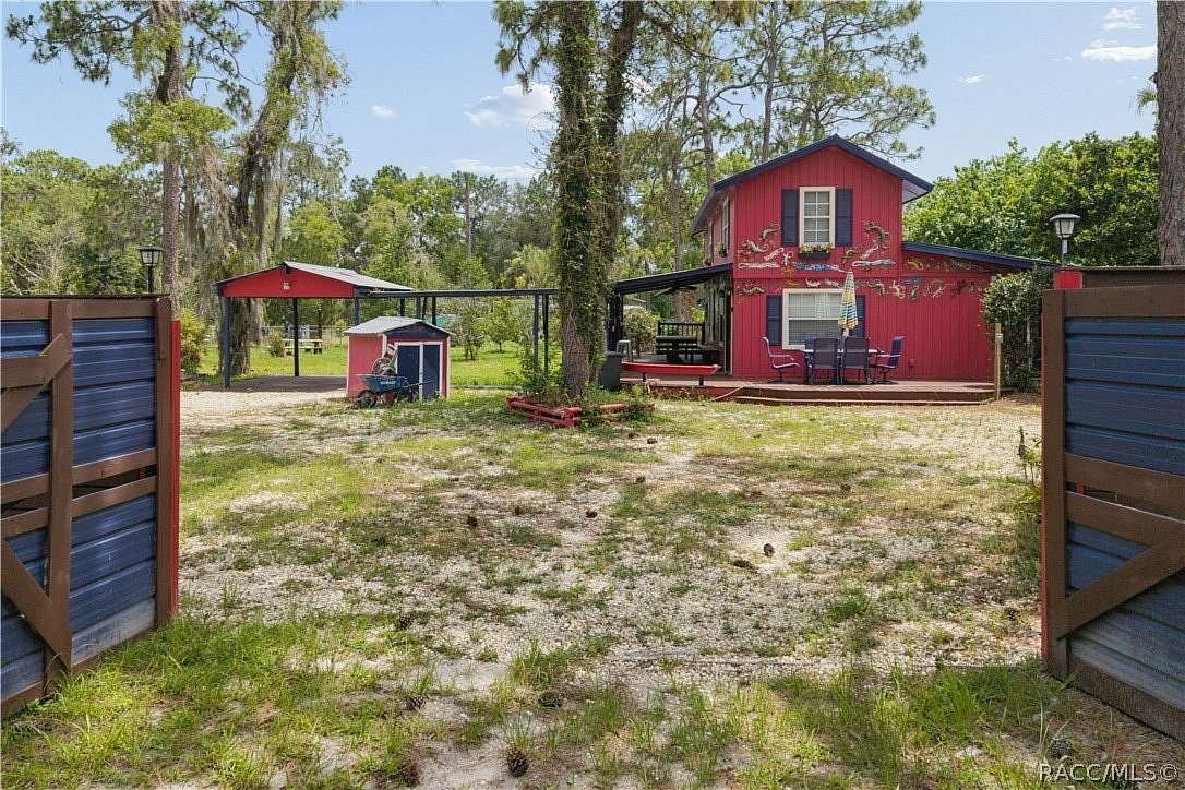 1.63 Acres of Improved Mixed-Use Land for Sale in Crystal River, Florida