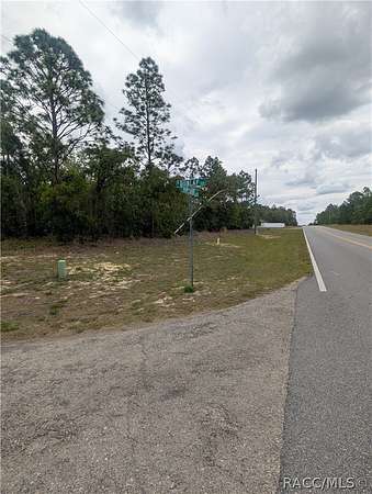 0.28 Acres of Residential Land for Sale in Citrus Springs, Florida