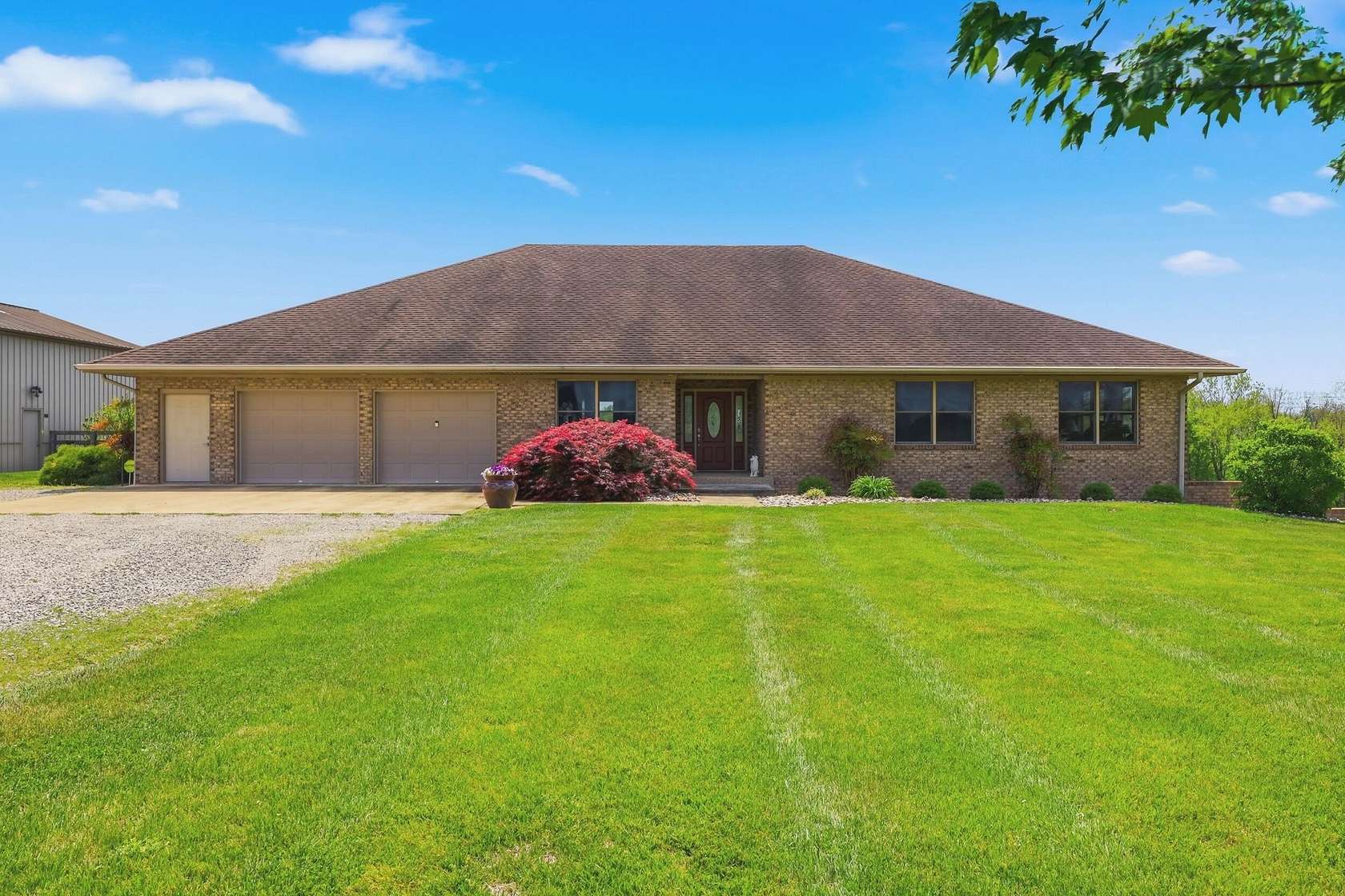 25.7 Acres of Recreational Land with Home for Sale in Harrodsburg, Kentucky