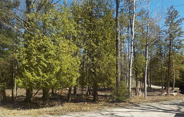 1 Acre of Residential Land for Sale in Sturgeon Bay, Wisconsin