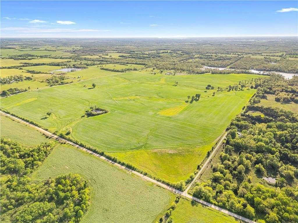 228 Acres of Agricultural Land for Sale in Sheldon, Missouri