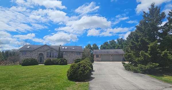4.55 Acres of Land with Home for Sale in Algoma, Wisconsin