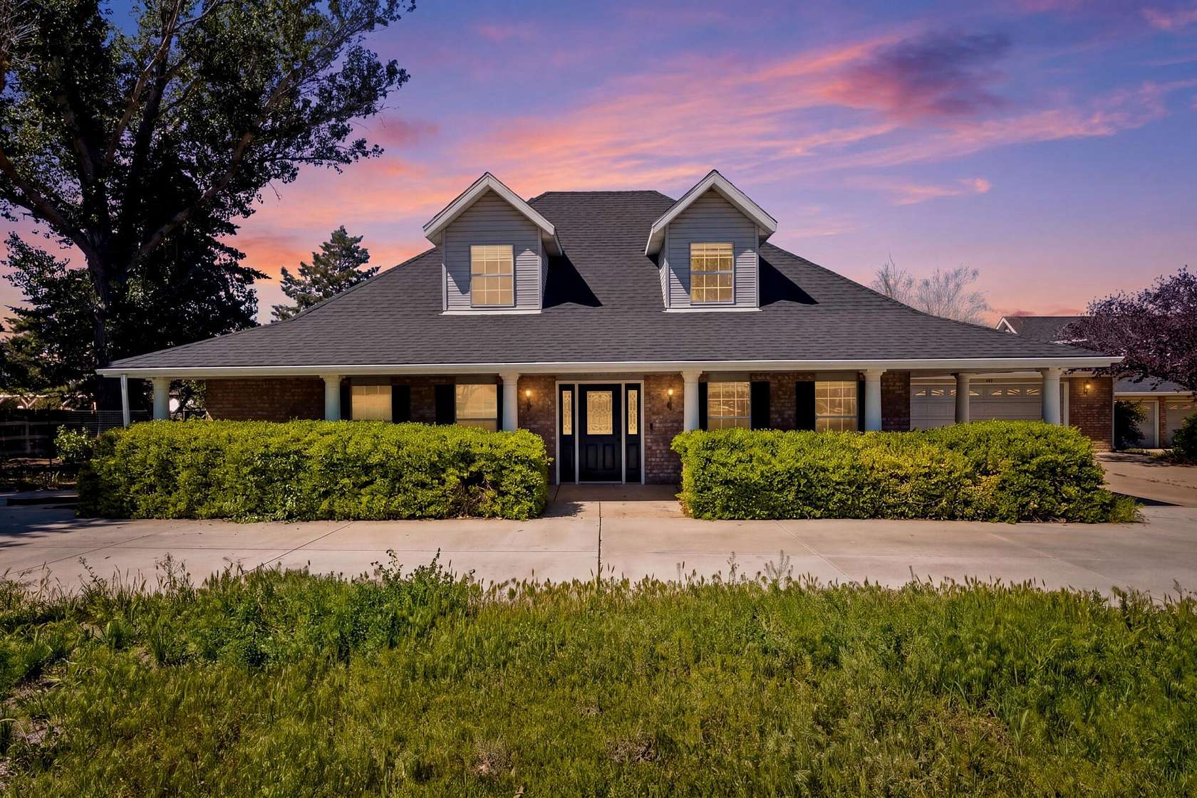 2.43 Acres of Land with Home for Sale in Dammeron Valley, Utah