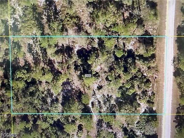 1.25 Acres of Residential Land for Sale in Clewiston, Florida