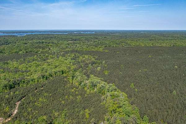 0.02 Acres of Residential Land for Sale in Irvington, Virginia