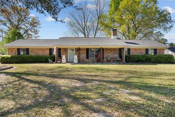 2.17 Acres of Land with Home for Sale in Tyler, Texas
