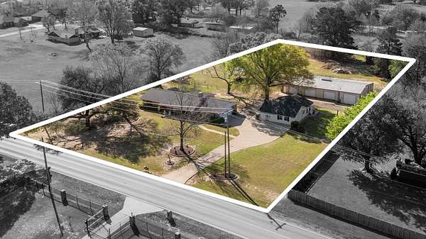 2.17 Acres of Land with Home for Sale in Tyler, Texas