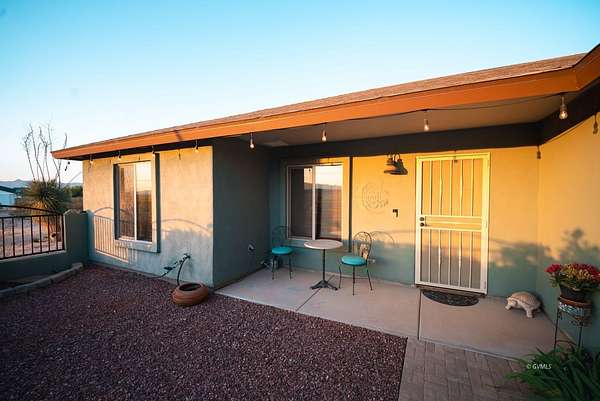 4.42 Acres of Land with Home for Sale in Pima, Arizona