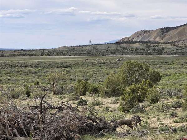 2 Acres of Land for Sale in Montrose, Colorado