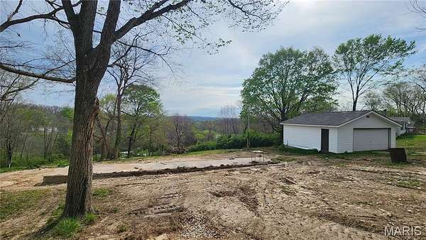 1.12 Acres of Residential Land for Sale in Cedar Hill, Missouri