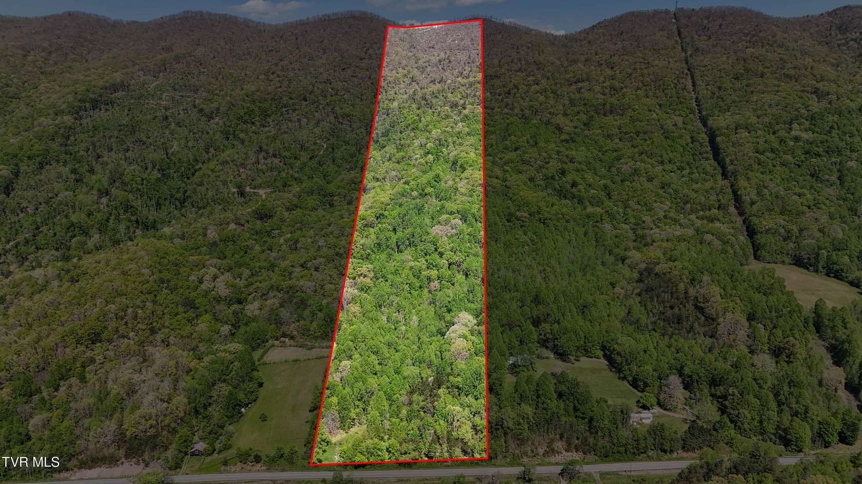 13 Acres of Recreational & Residential Land for Sale in Mendota, Virginia