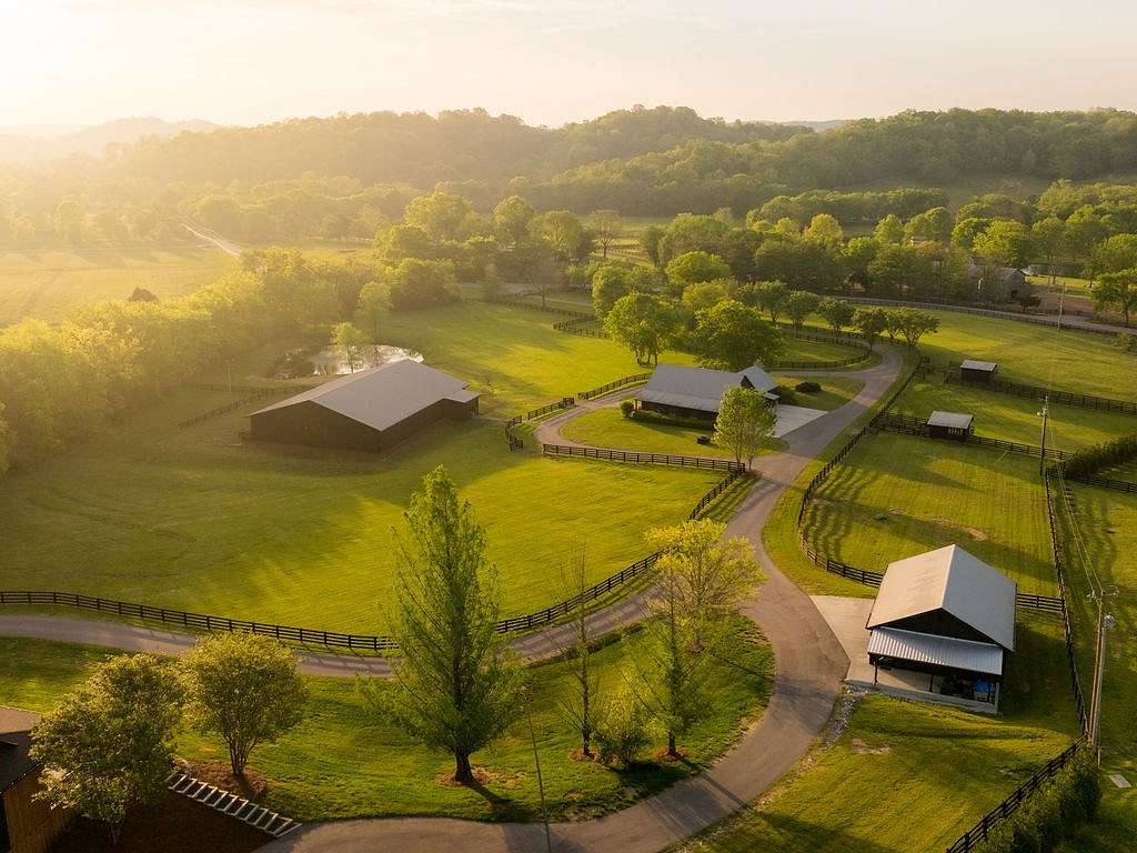 11.2 Acres of Land with Home for Sale in Thompson's Station, Tennessee