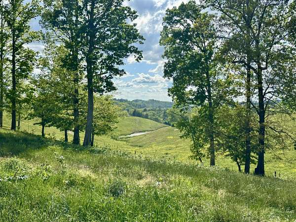 5.66 Acres of Agricultural Land for Sale in London, Kentucky