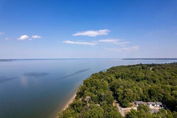 0.8 Acres of Residential Land for Sale in Montross, Virginia