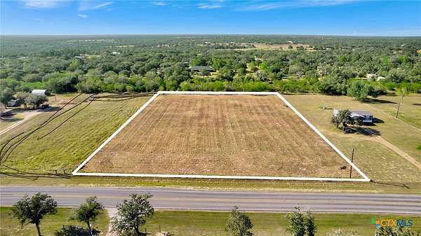 2.66 Acres of Residential Land for Sale in Victoria, Texas