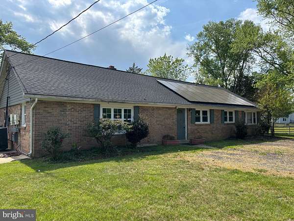 2 Acres of Land with Home for Auction in Accokeek, Maryland