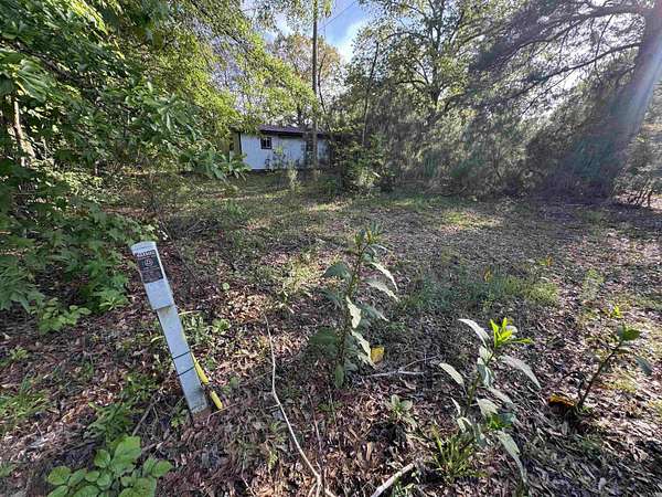 0.96 Acres of Residential Land for Sale in Camden, Arkansas