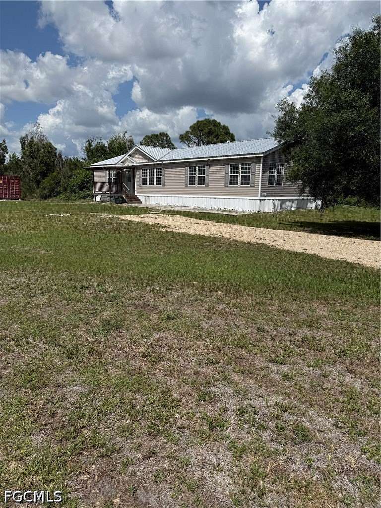 2.29 Acres of Land with Home for Sale in LaBelle, Florida