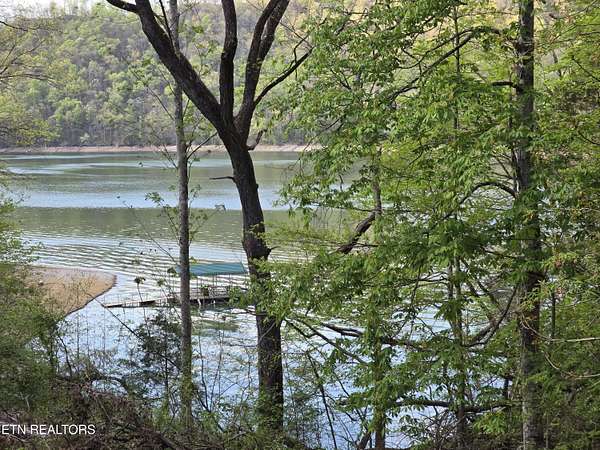 5 Acres of Residential Land for Sale in Washburn, Tennessee