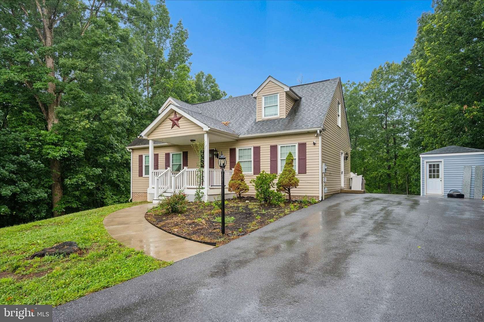 1.6 Acres of Land with Home for Sale in Hagerstown, Maryland