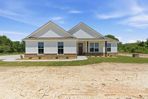 2 Acres of Land with Home for Sale in Weatherford, Texas