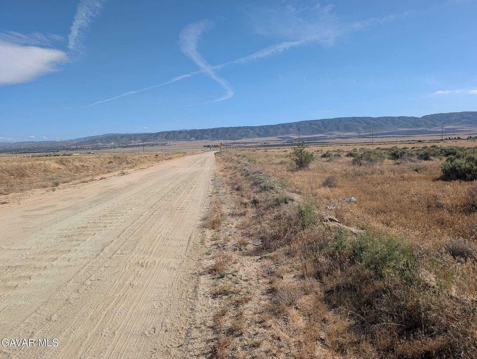 4.54 Acres of Land for Sale in Lancaster, California