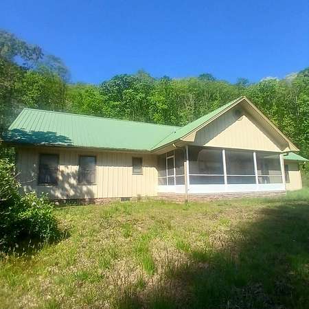 31 Acres of Land with Home for Sale in Ellijay, Georgia