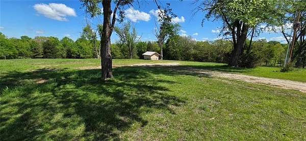 0.86 Acres of Commercial Land for Sale in Pittsburg, Missouri