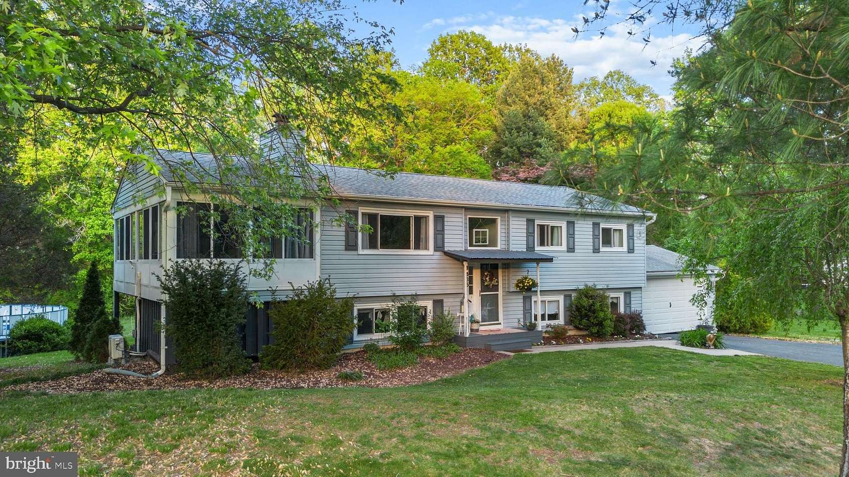 2 Acres of Land with Home for Sale in Lothian, Maryland