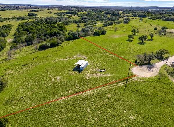 10 Acres of Land for Sale in Hico, Texas