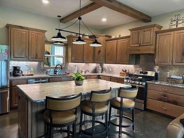 45.9 Acres of Land with Home for Sale in Athens, Texas